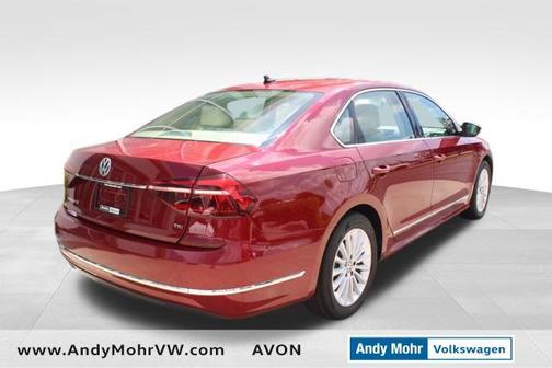 2017 Volkswagen Passat 1.8T SE