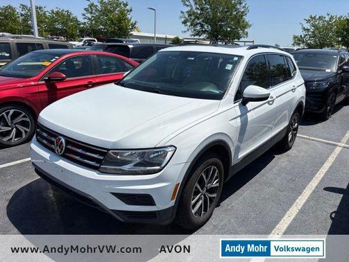 Pure White 2019 Volkswagen Tiguan 2.0T SE 4MOTION