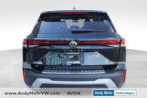 2025 Volkswagen Tiguan 2.0T SE