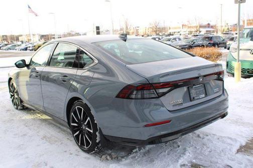 2023 Honda Accord Hybrid Touring