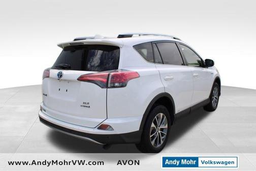2018 Toyota RAV4 Hybrid LE