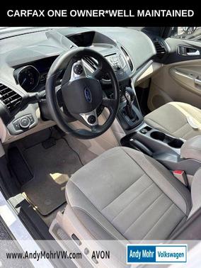 Oxford White 2015 Ford Escape SE
