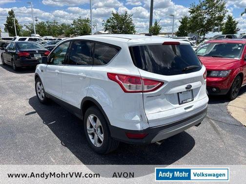 Oxford White 2015 Ford Escape SE