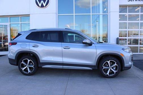 2025 Volkswagen Tiguan 2.0T SE 4MOTION