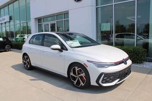 2025 Volkswagen Golf GTI 2.0T SE DSG