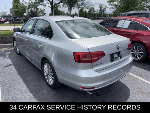 Reflex Silver Metallic 2015 Volkswagen Jetta Auto SE w/Connectivity/Navigation