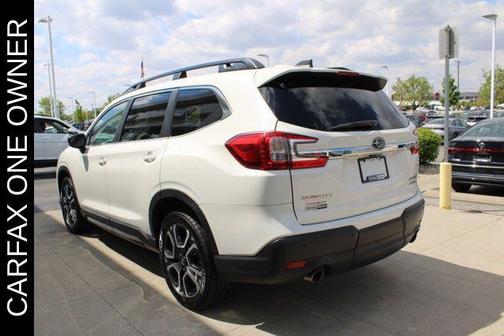 Crystal White Pearl 2024 Subaru Ascent Limited 7-Passenger