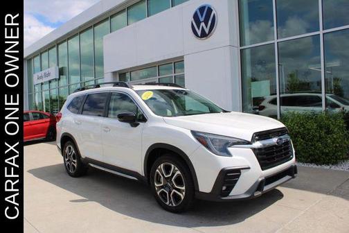 Crystal White Pearl 2024 Subaru Ascent Limited 7-Passenger