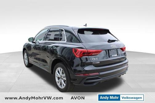 2023 Audi Q3 Premium