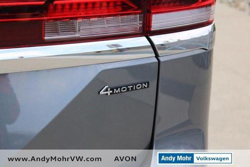 2025 Volkswagen Atlas 2.0T SE w/Technology 4MOTION