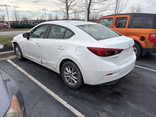 2018 Mazda Mazda3 Sport