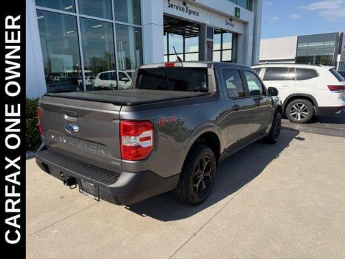 Gray Metallic 2022 Ford Maverick XLT