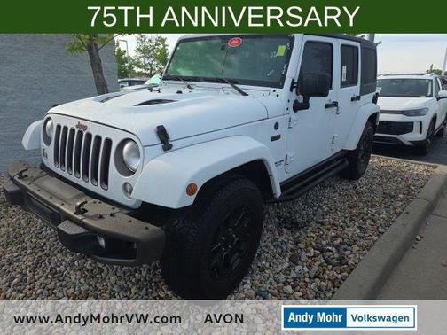 Bright White Clearcoat 2016 Jeep Wrangler Unlimited Sahara