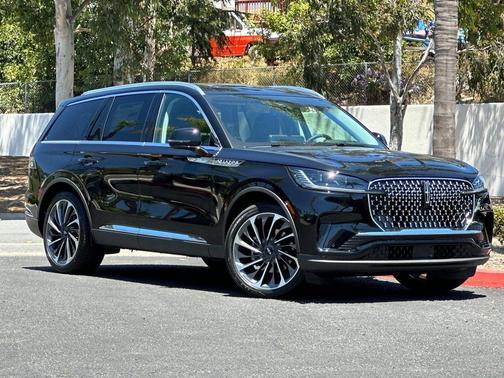 2025 Lincoln Aviator Reserve AWD