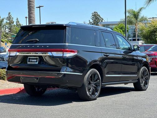 2023 Lincoln Navigator Reserve