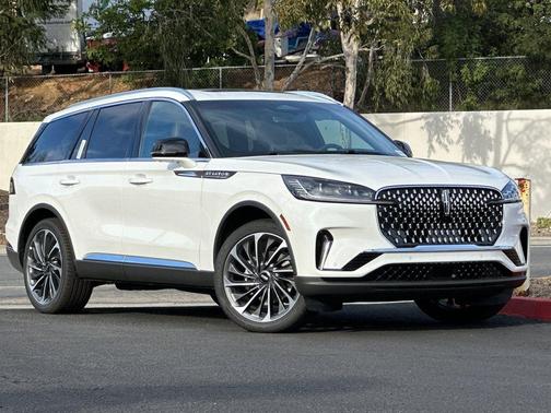 2025 Lincoln Aviator Reserve AWD