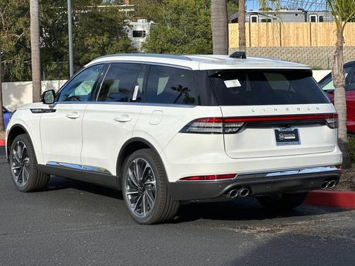 2025 Lincoln Aviator Reserve AWD