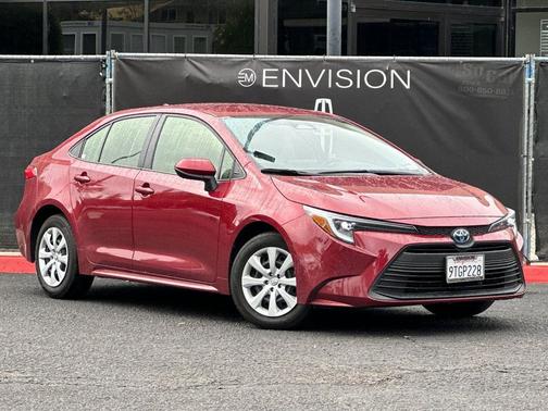 2025 Toyota Corolla Hybrid LE