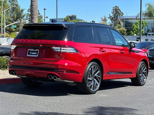 2025 Lincoln Aviator Black Label AWD