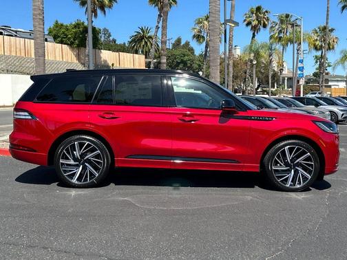 2025 Lincoln Aviator Black Label AWD