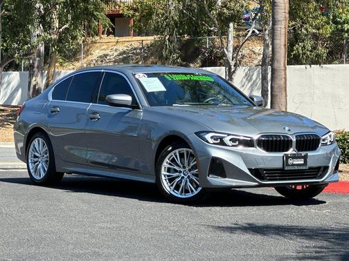 2024 BMW 330 i