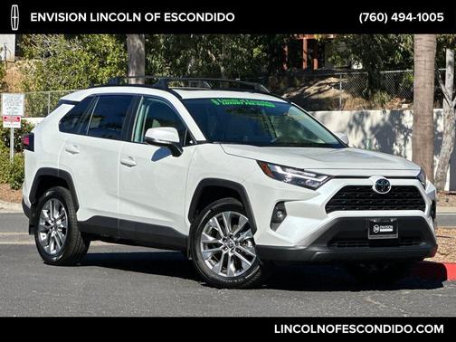 2025 Toyota RAV4 XLE Premium