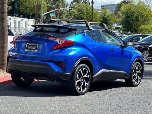 2020 Toyota C-HR XLE