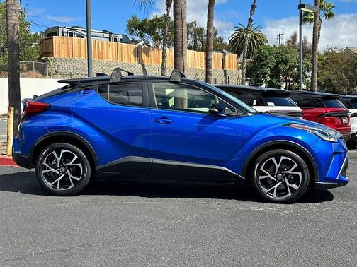 2020 Toyota C-HR XLE