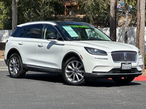 2022 Lincoln Corsair Standard