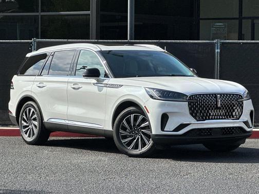 2025 Lincoln Aviator Premiere