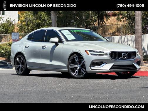 2021 Volvo S60 Recharge Plug-In Hybrid T8 Inscription