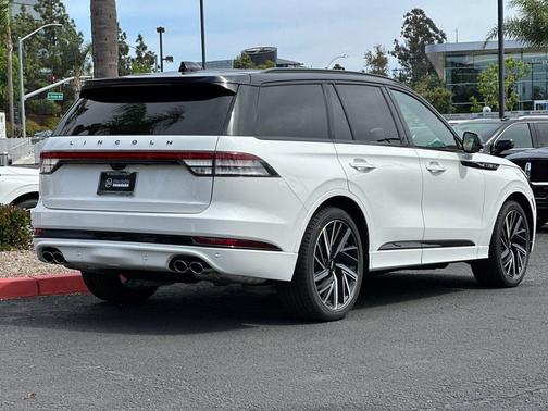 2025 Lincoln Aviator Black Label AWD
