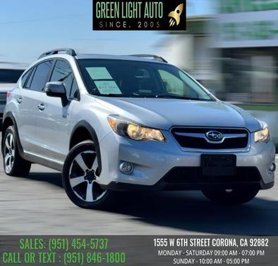 Satin White Pearl 2014 Subaru XV Crosstrek Hybrid Base