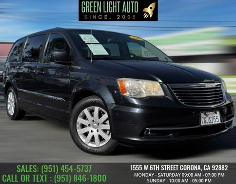2014 Chrysler Town & Country Touring