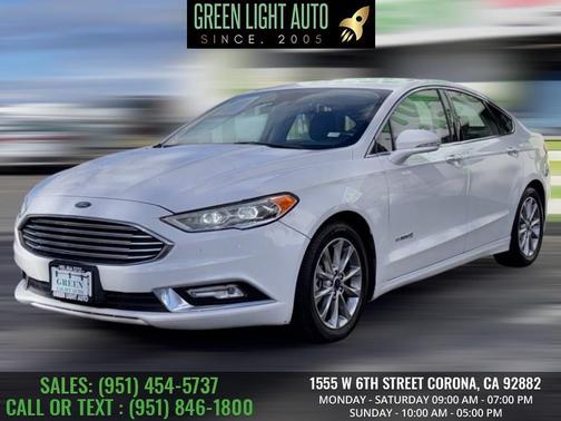 2017 Ford Fusion Hybrid SE