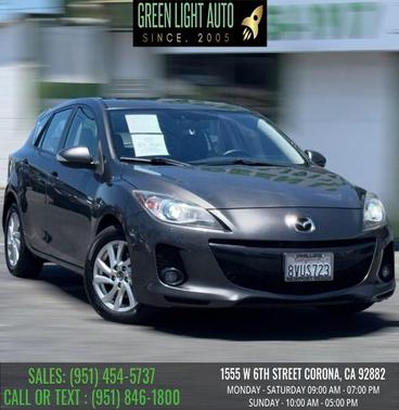 Dolphin Gray Mica 2013 Mazda Mazda3 i Grand Touring