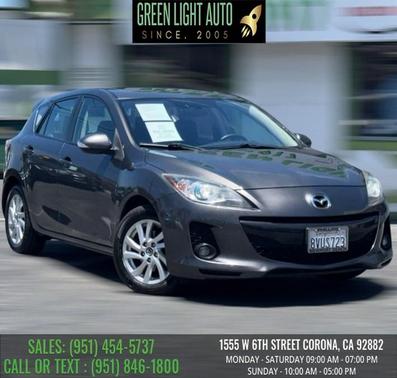 Dolphin Gray Mica 2013 Mazda Mazda3 i Grand Touring