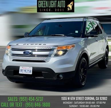 Ingot Silver Metallic 2015 Ford Explorer XLT