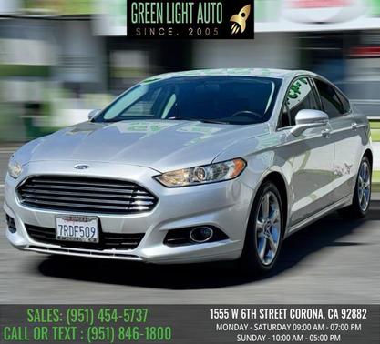 2015 Ford Fusion SE