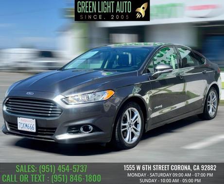 2016 Ford Fusion Hybrid SE