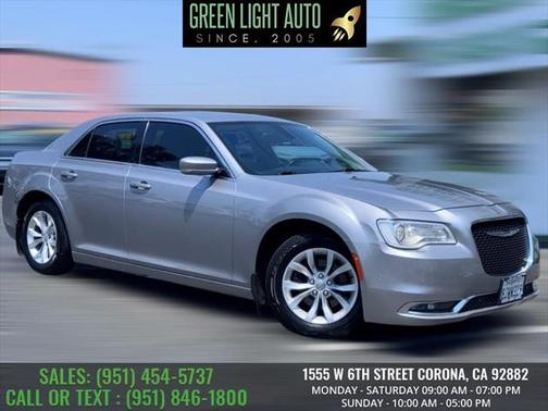 2016 Chrysler 300 Limited