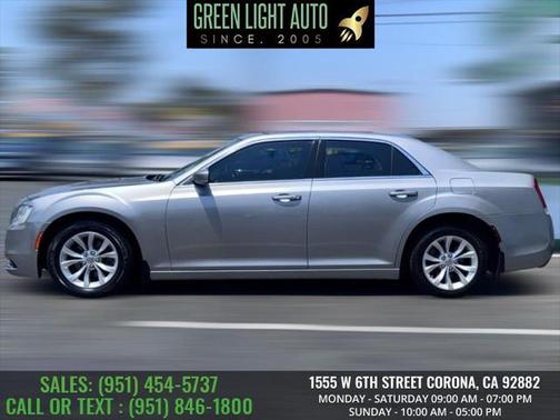 2016 Chrysler 300 Limited