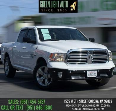 Bright White Clearcoat 2019 RAM 1500 Big Horn