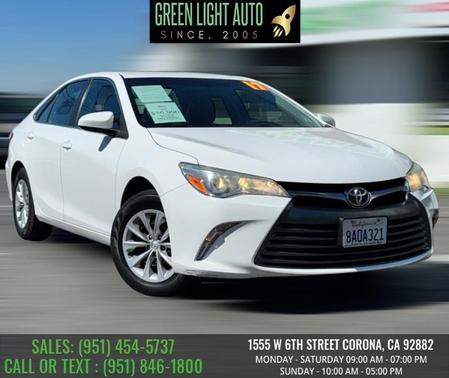 2017 Toyota Camry LE