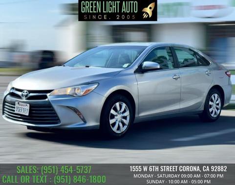 Cosmic Gray Mica 2017 Toyota Camry LE