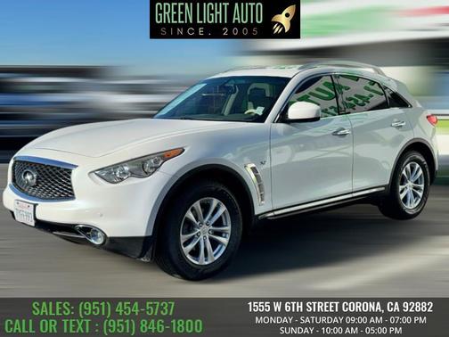 2017 INFINITI QX70 Base