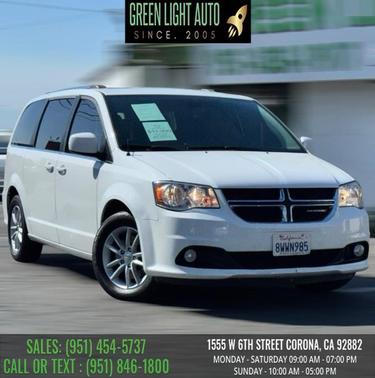 White Knuckle Clearcoat 2019 Dodge Grand Caravan SXT