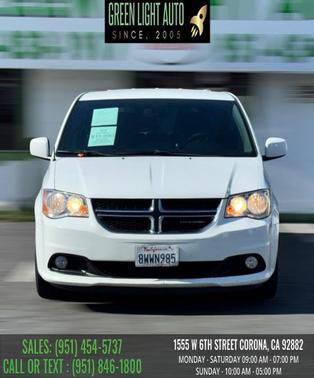 White Knuckle Clearcoat 2019 Dodge Grand Caravan SXT