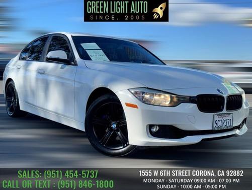 2013 BMW 328 4dr Sdn 328i RWD