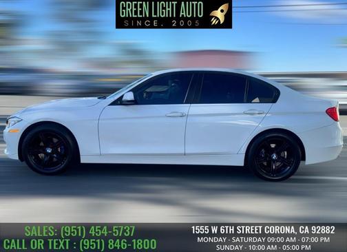 2013 BMW 328 4dr Sdn 328i RWD
